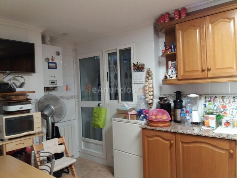 Apartamento en venta en  Núcleo Urbano, La Pobla de Vallbona