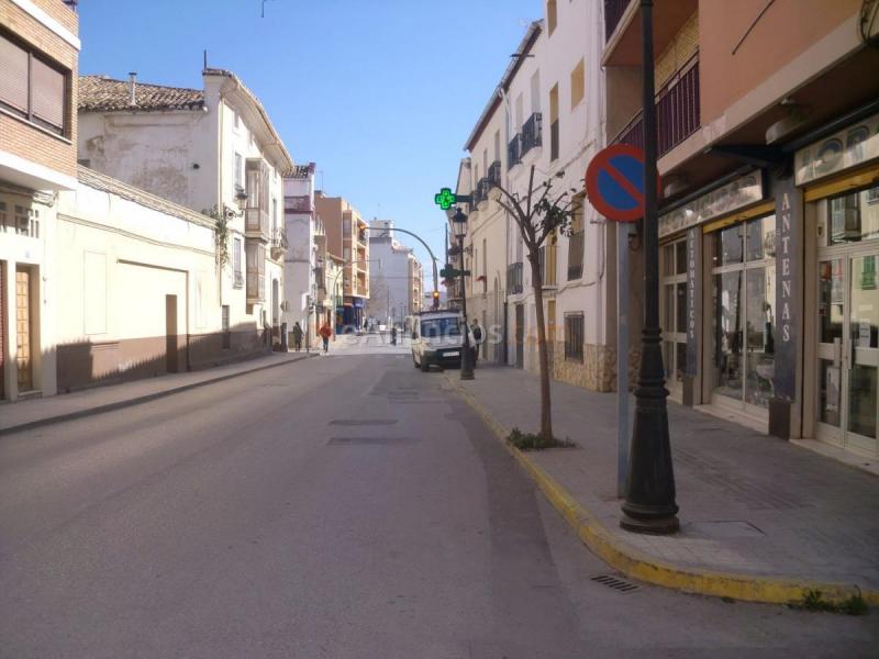 Local Comercial en venta en Calle Cruz Roja, Requena