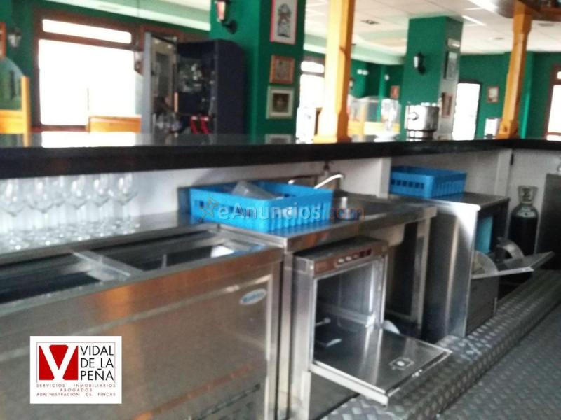 Local Comercial en venta en  Los Corrales de Buelna