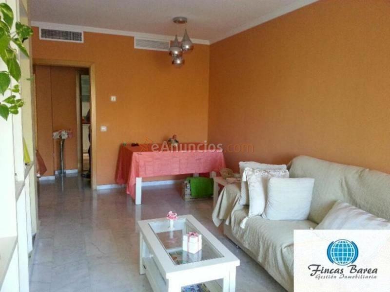 Apartamento en venta en  Los Pacos, Fuengirola