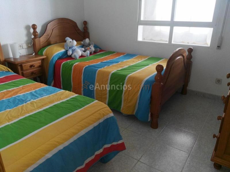 Apartamento en alquiler en Calle iSLA iBIZA, Arenales del Sol