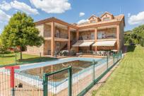 Adosado en venta en  El Bosque, Villaviciosa de Odón