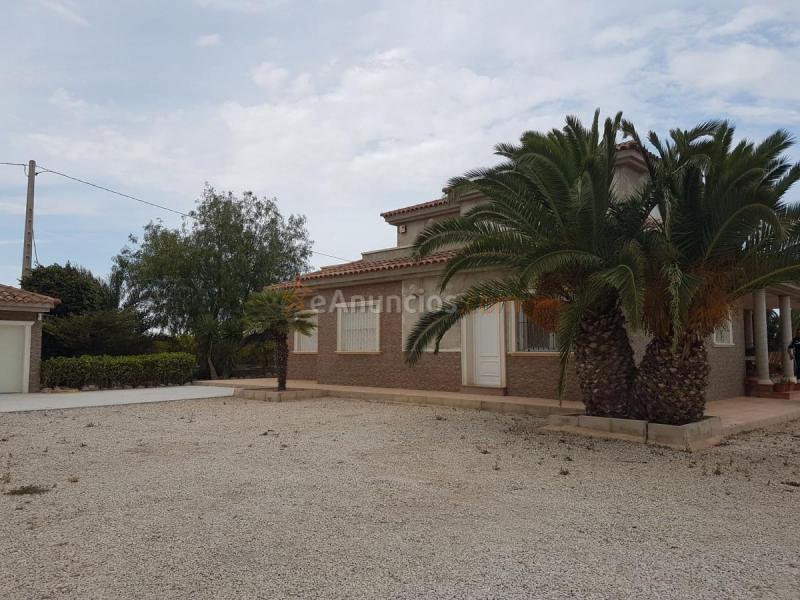 Adosado en venta en  BAYA BAJA POLIGONO 2, Elche Ciudad, Elche  Elx