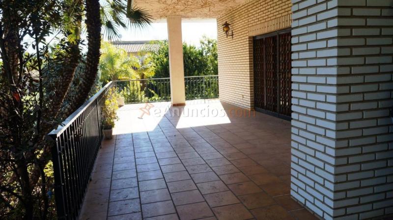 Adosado en venta en  Blasco Ibañez, Rocafort