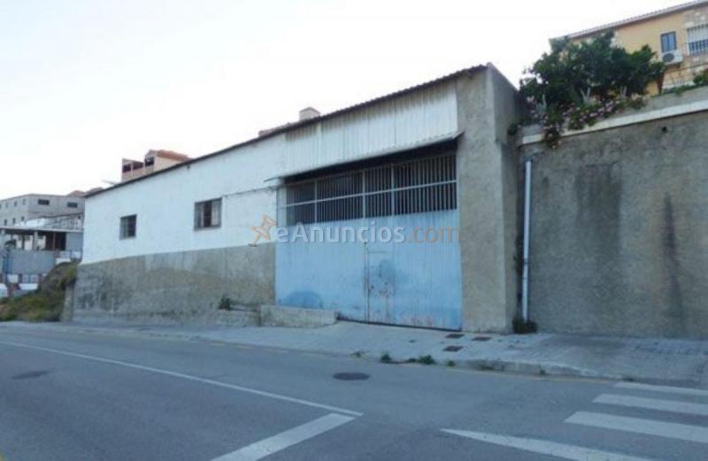 Edificio en venta en Carretera ARENAS, Camino Algarrobo - Las Arenas, Vélez-Malaga