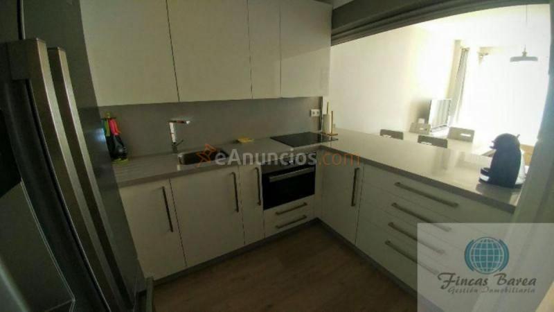 Apartamento en venta en Paseo Marítimo Rey de España, Playa de los Boliches, Fuengirola