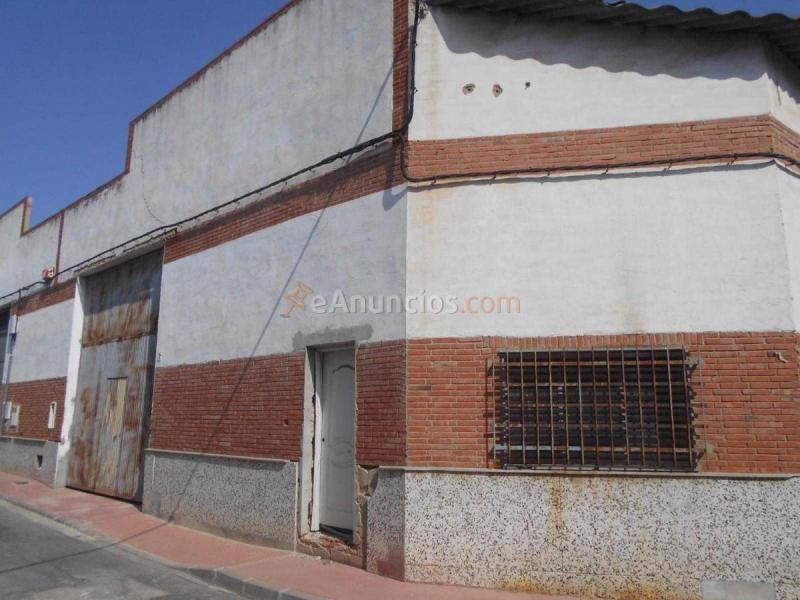 Edificio en venta en  ALCALDE GOMEZ DE LA RIVA, Cruz de Humilladero, Málaga