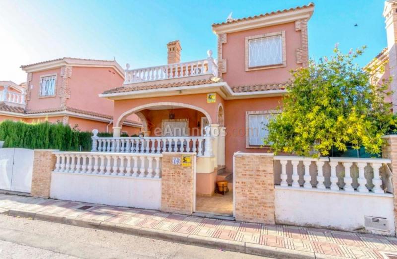 Adosado en venta en  Paraná, Orihuela Costa, Orihuela