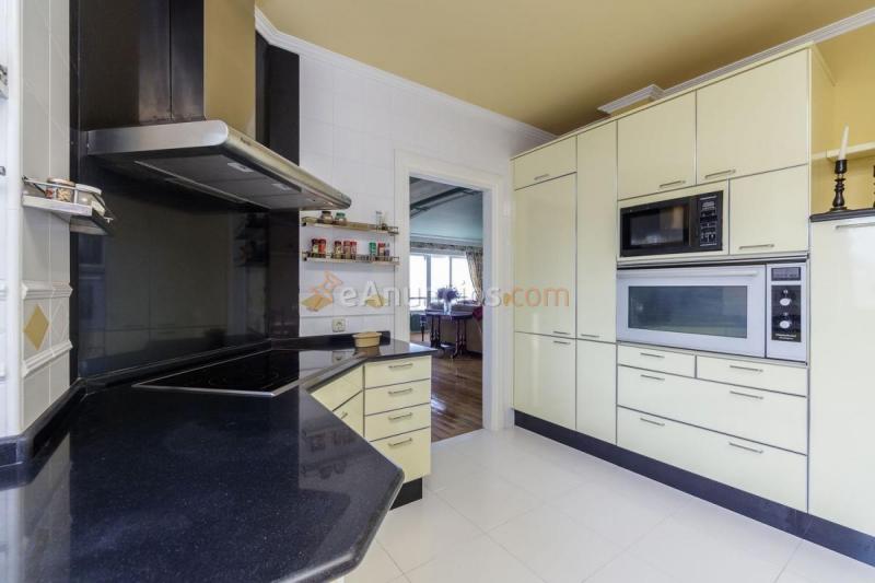 Adosado en venta en  Marin