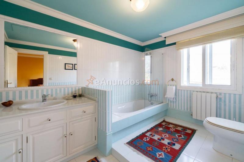 Adosado en venta en  Marin