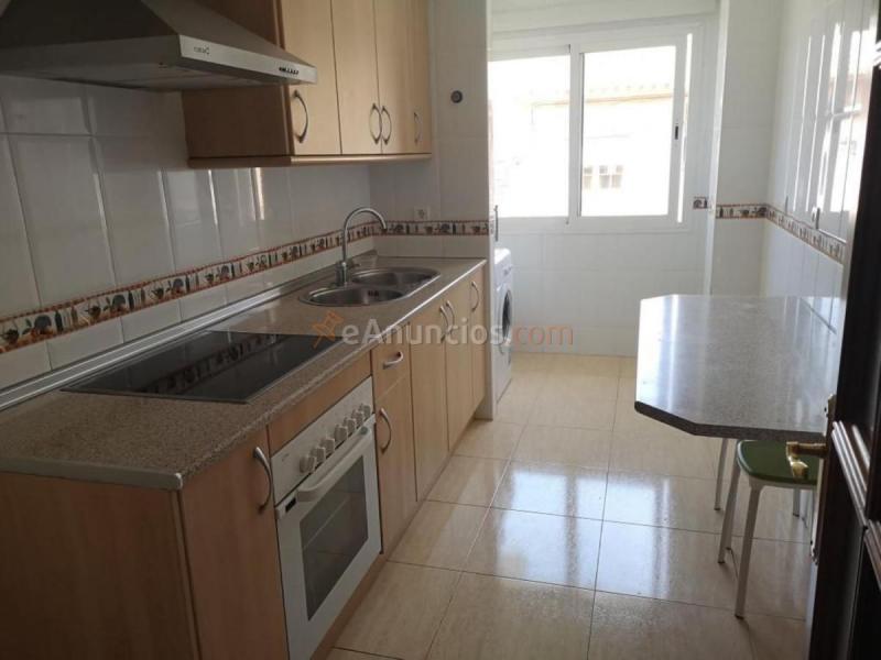 Apartamento en venta en  Puerto de la Torre, Málaga