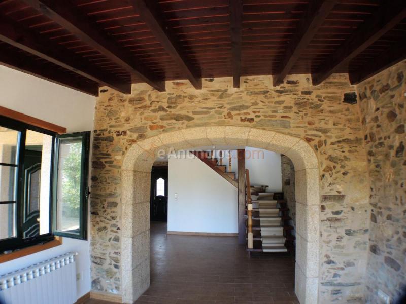 Adosado en venta en  Bergondo