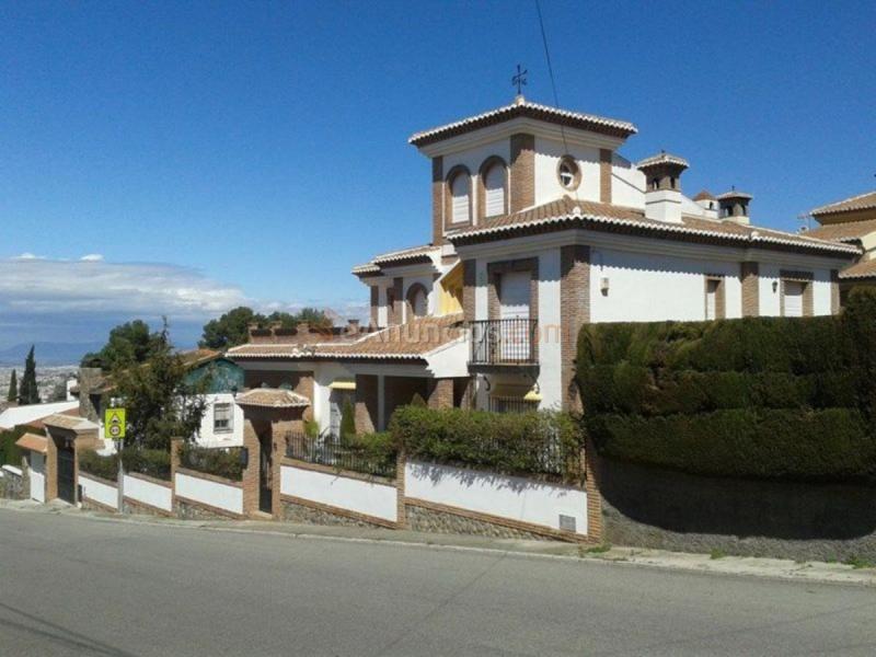 Adosado en venta en Avenida colinas bermejas, Monachil