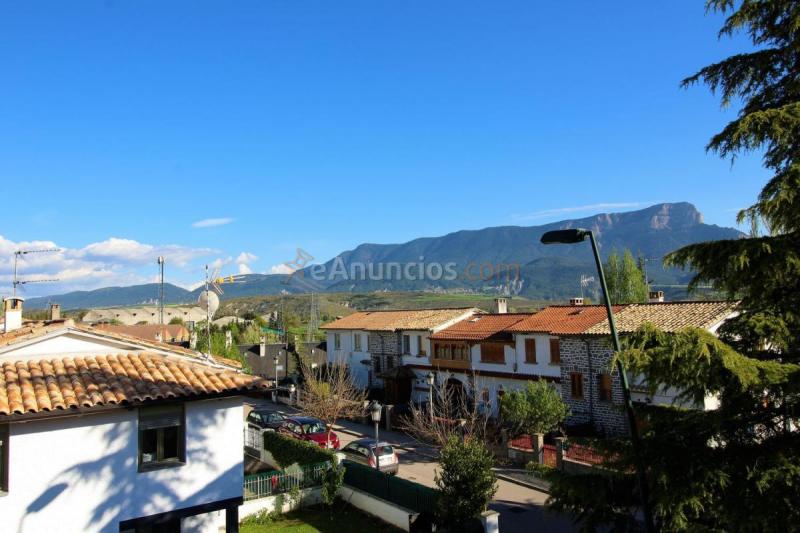 Apartamento en venta en Calle Soto López de Uribe, Jaca, Casco Urbano, Jaca