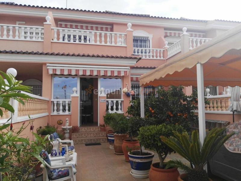 Casa en venta en Calle de Finlandia, Puerto Marino, Gran Alacant