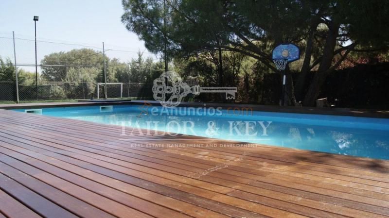 Adosado en venta en Calle valle corta Belagua, Las Lomas, Boadilla del Monte