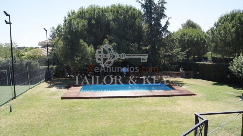 Adosado en venta en Calle valle corta Belagua, Las Lomas, Boadilla del Monte