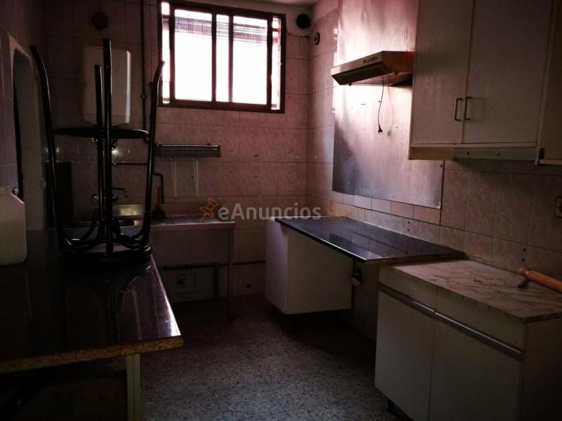 Local Comercial en venta en Calle Valle del Corneja, Sur, Ávila