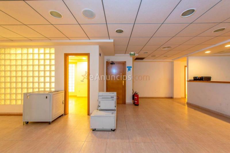 Local Comercial en venta en  Ramon Gallud, Playa del Cura, Torrevieja