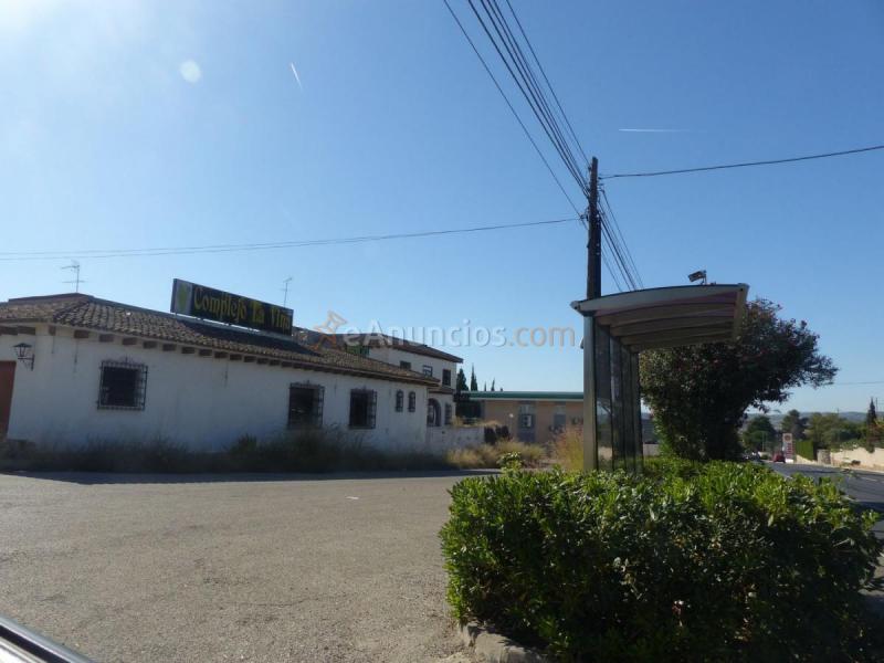 Local Comercial en venta en  Entrepinos, L'Eliana