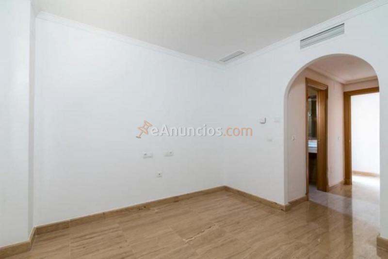 Apartamento en venta en  Urb. lomas del virrey, Nagüeles-Milla de Oro, Marbella