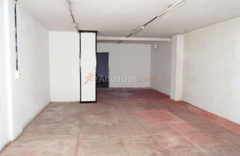 Local Comercial en venta en  ASTURIAS, Zona Puerto Deportivo, Fuengirola
