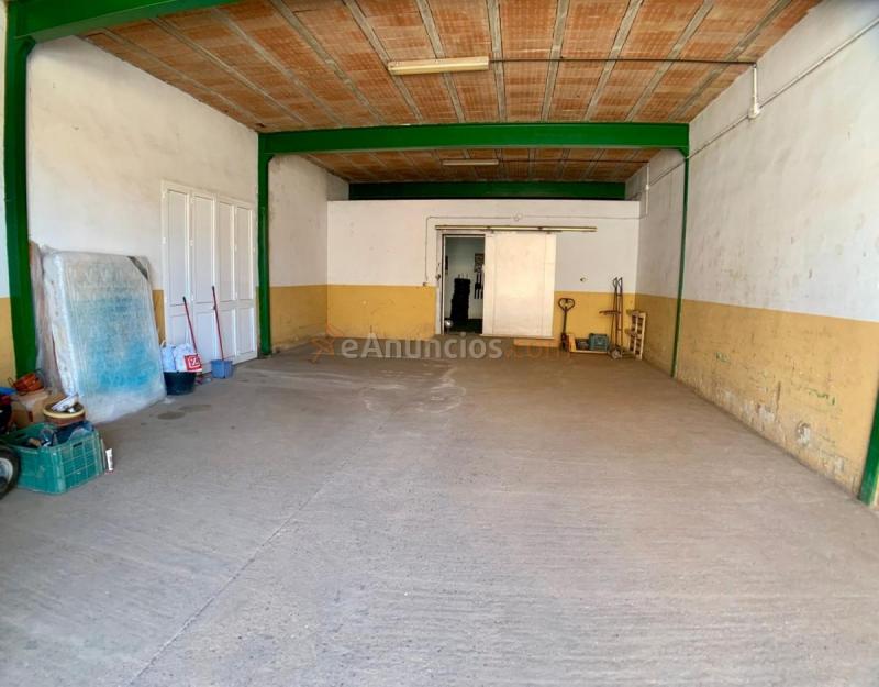 Local Comercial en venta en  Olivares