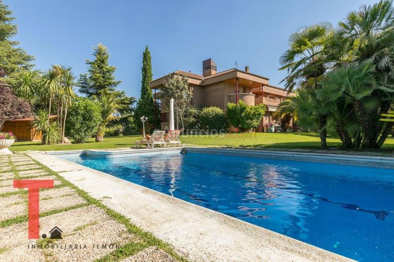 Adosado en venta en  Urb. este - Montepríncipe, Boadilla del Monte