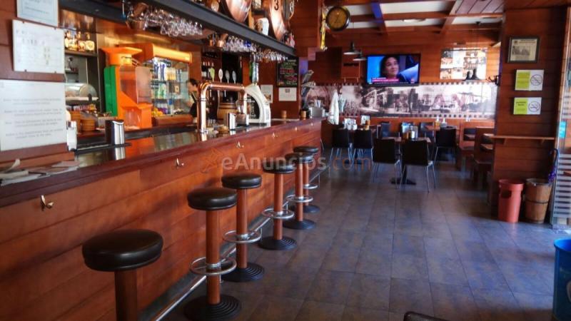 Local Comercial en alquiler en Calle Figueiras, O Milladoiro, Ames