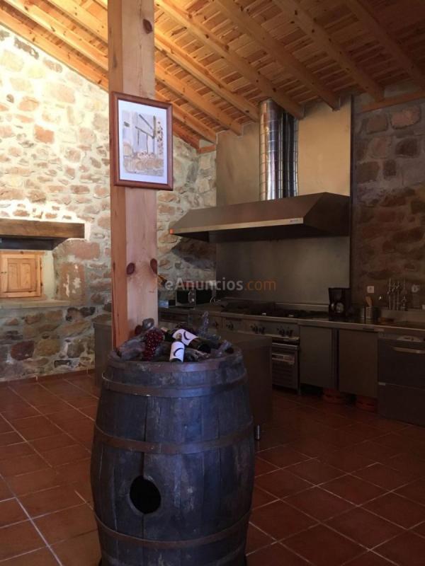 Local Comercial en venta en  El Parque, Cascajares de la Sierra