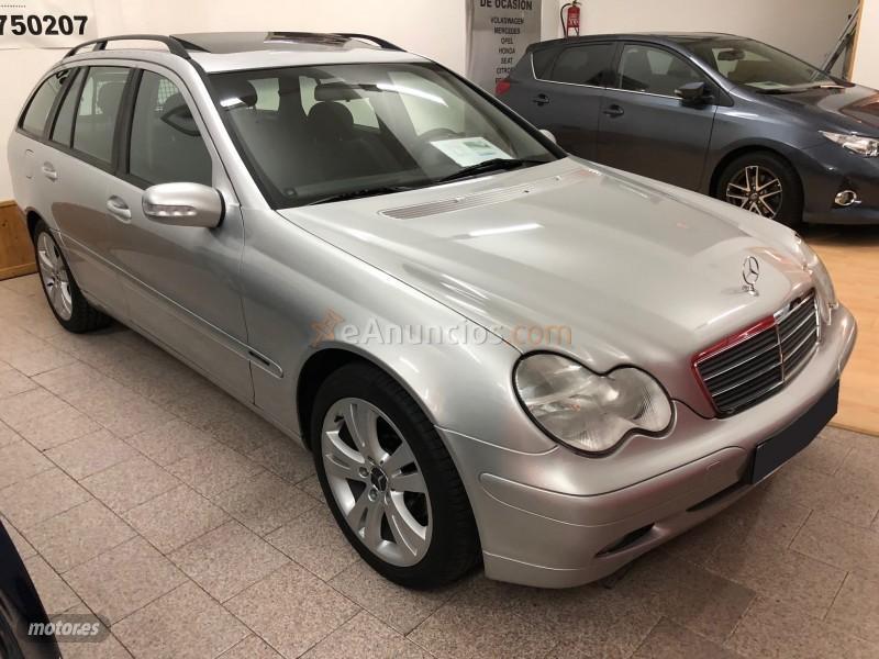 Mercedes Clase C c220 classic familiar de 2002 con 230.179 Km por 5.800 EUR. en Lugo