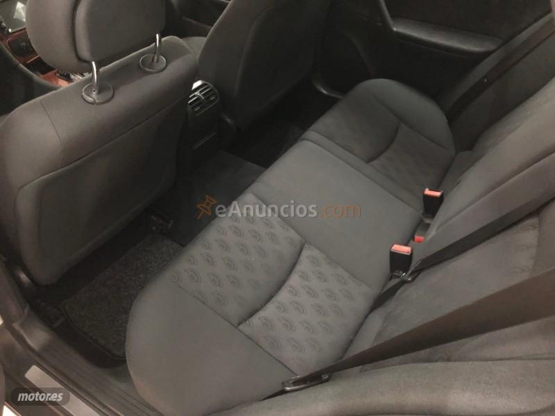 Mercedes Clase C c220 classic familiar de 2002 con 230.179 Km por 5.800 EUR. en Lugo