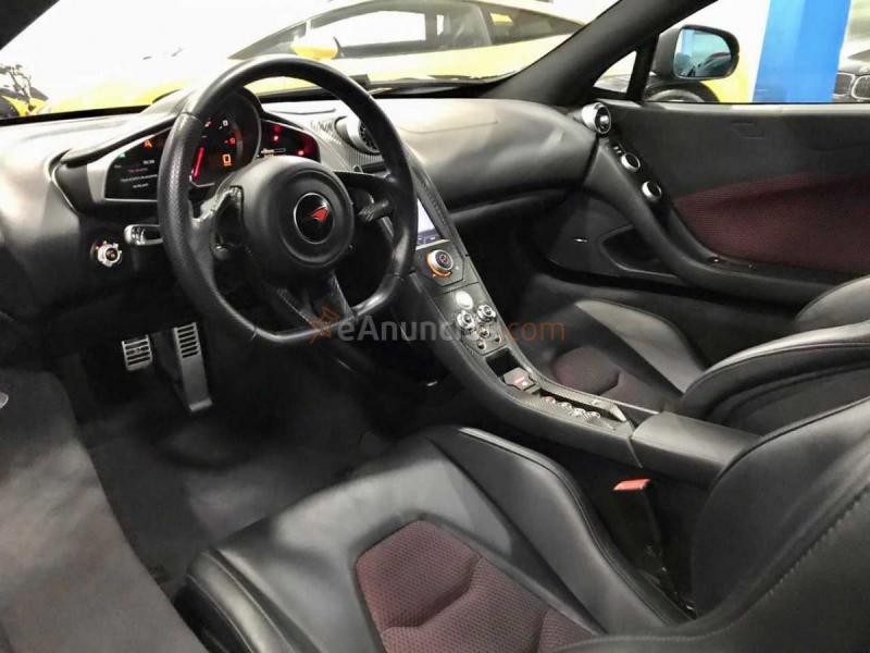 MCLaren MP4-12C Libro de mantenimiento 