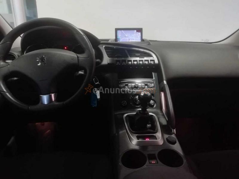 Peugeot 3008 ALLURE 1.6 EHDI 112 