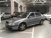 Skoda Octavia 1.9 TDI 100cv Tour  Climatizador  Regulador de Velocidad 