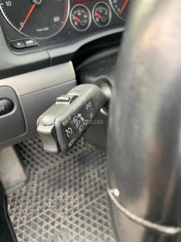 Volkswagen Golf  1.9-105 D