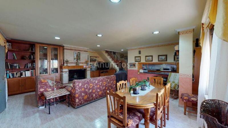 Casa-Chalet en Venta en Novelda Alicante