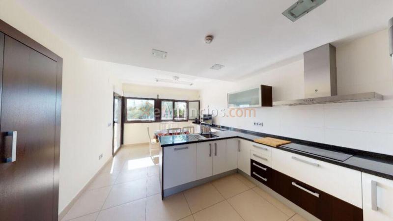 Casa-Chalet en Venta en Novelda Alicante