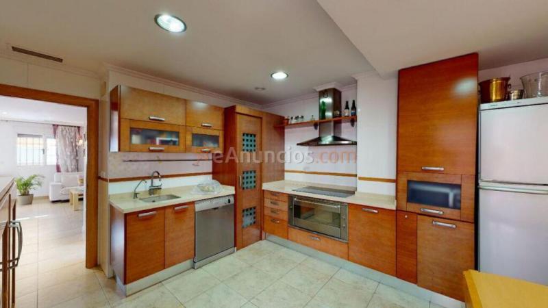 Casa de pueblo en Venta en Elche Alicante