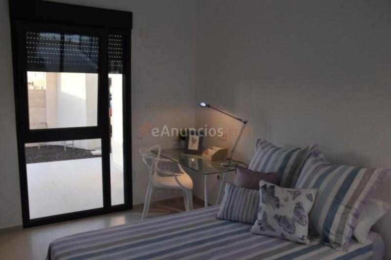 Casa-Chalet en Venta en Benijofar Alicante