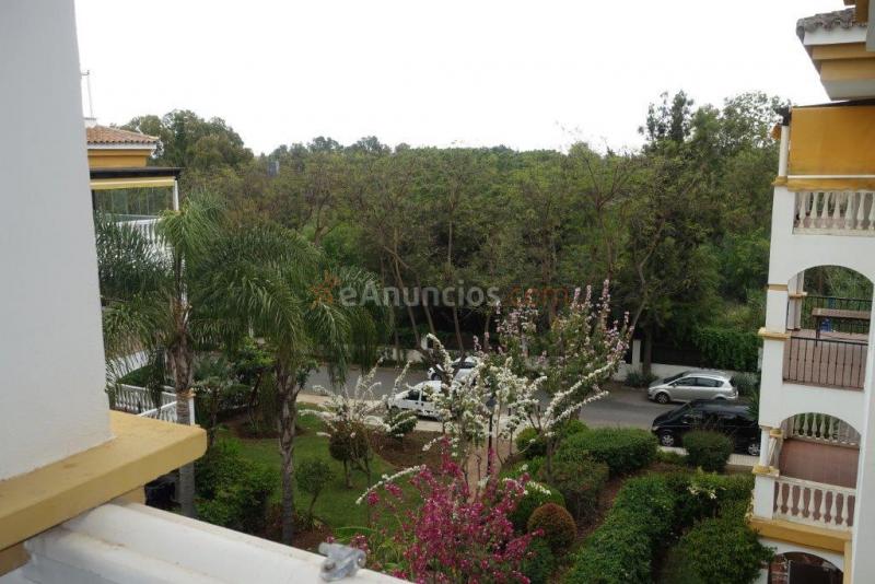 Casa-Chalet en Venta en Nueva Andalucia Málaga