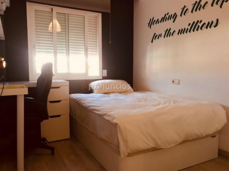 Casa-Chalet en Venta en Nueva Andalucia Málaga