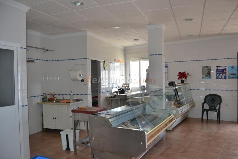 Local comercial en Venta en Pozo De Los Frailes Almería