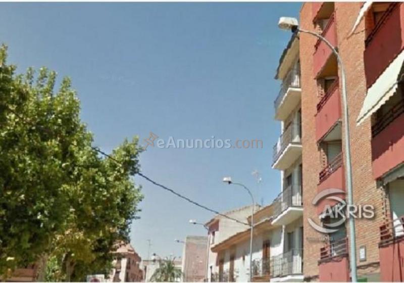 DÚPLEX PARA REFORMAR DE 3 DORMITORIOS EN TORRIJOS