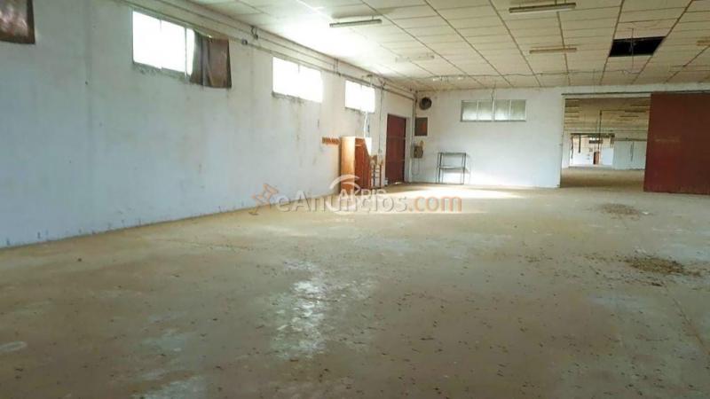 Gran nave en venta en Orgaz