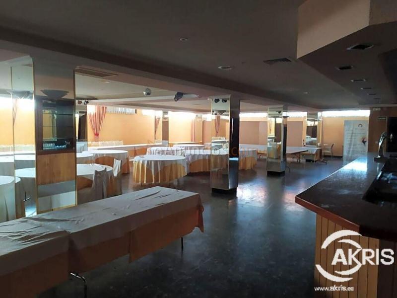 LOCAL MUY LUMINOSO APTO PARA CUALQUIER TIPO DE ACTIVIDAD