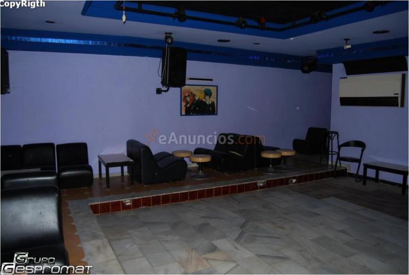 Casa  Chalet en venta en El Pinar de 464 m2