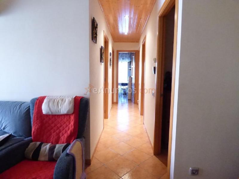 PISO SEMINUEVO DE TRES HABITACIONES Y PÁRQUING EN FINCA CON ASCENSOR EN VENTA EN BALSARENY