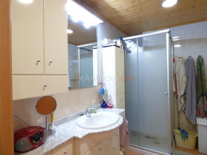 PISO SEMINUEVO DE TRES HABITACIONES Y PÁRQUING EN FINCA CON ASCENSOR EN VENTA EN BALSARENY