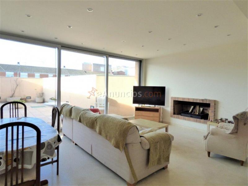 IMPRESIONANTE CASA CON ASCENSOR EN MANRESA IDEAL PARA FAMILIAS NUMEROSAS EN VENTA